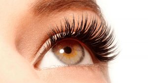 Precauciones con las extensiones de pestaña